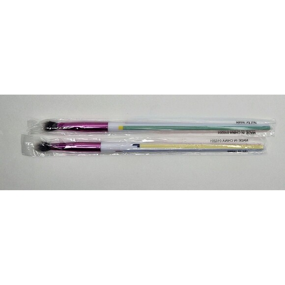 NEW Limited Edition Tetris x Ipsy Makeup Blending Brush Pink Lot Of 2 - Picture 3 of 3